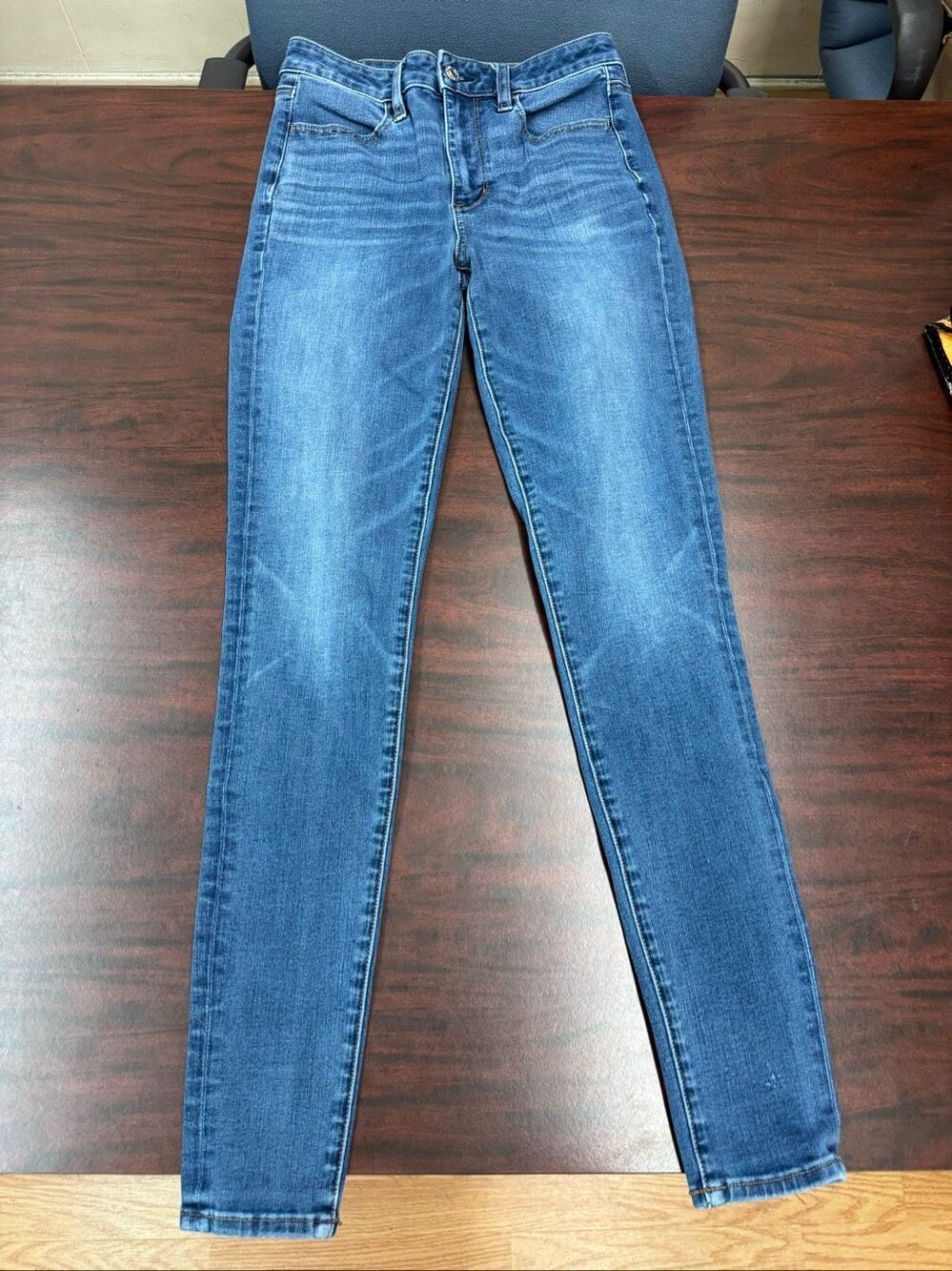 American Eagle 360 Next Level Stretch Super Hi-Rise Jegging Jeans Size 2 Long